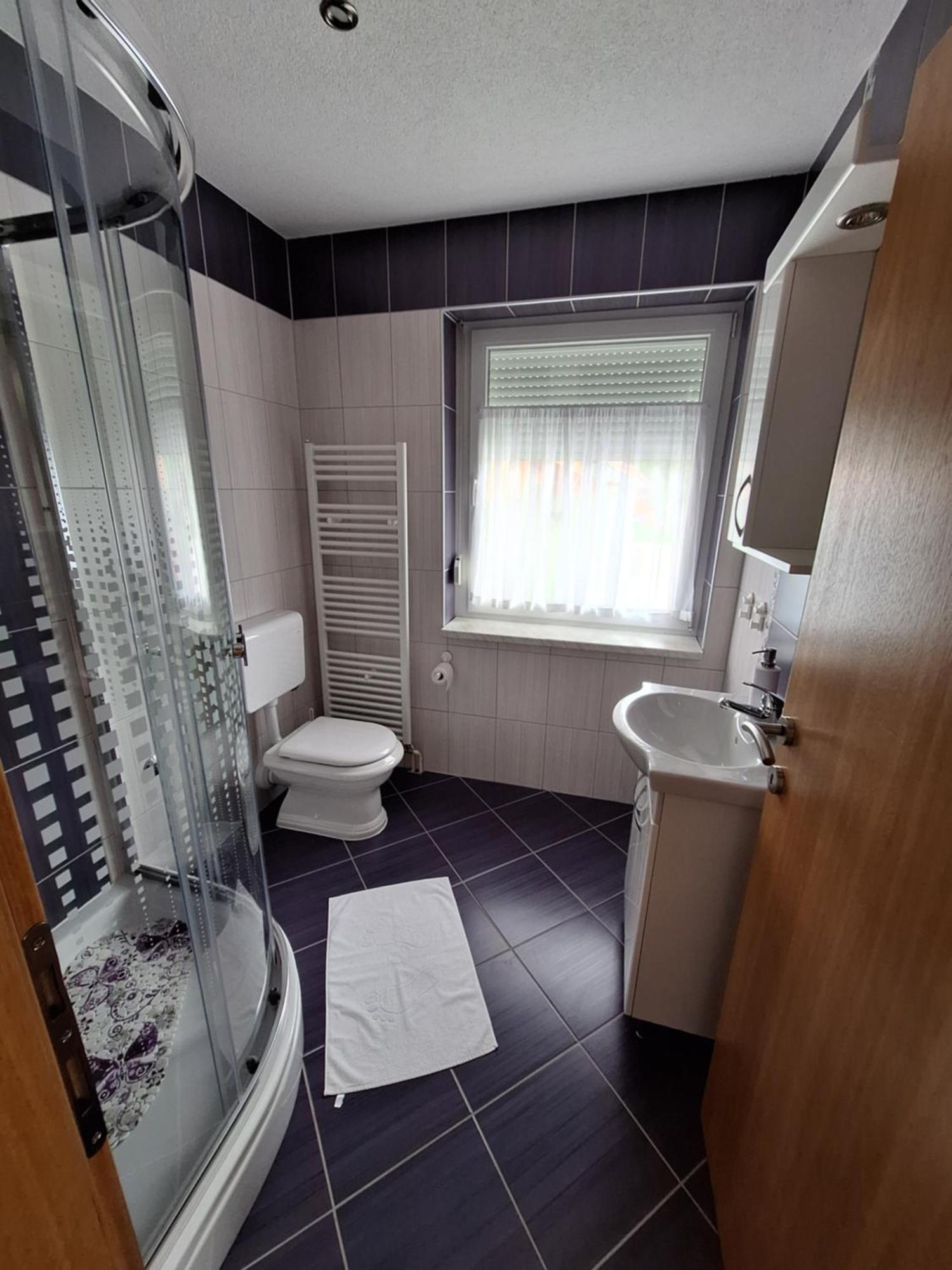 Guesthouse Miha Rakovica Ngoại thất bức ảnh